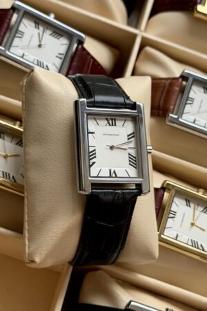 UNIVERSAL POINT BLACK LEATHER SILVER FRAMED WHITE DIAL TANK