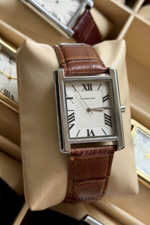 UNIVERSAL POINT KHAKI BROWN LEATHER SILVER FRAMED WHITE DIAL TANK